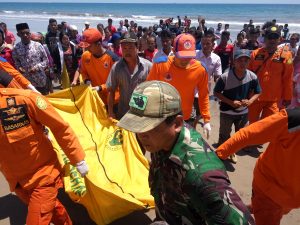 Fauzan, Korban Tenggelam di Pantai Taratak PesSel di Temukan Tak Bernyawa