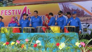 Festival Langkisau 2017 Resmi di Buka, Bupati Targetkan 30 ribu Wisatawan