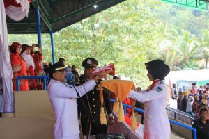 Perayaan HUT RI Ke 72 Berlangsung Khidmat , Bupati Pessel Puji Pejuang Veteran 