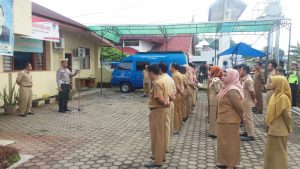 KASAT LANTAS POLRES SIJUNJUNG GELAR APEL PAGI DI DIS INFOKOM