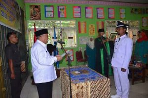 PJS WAKO SAWAHLUNTO LANTIK KADES KUBANG TANGAH