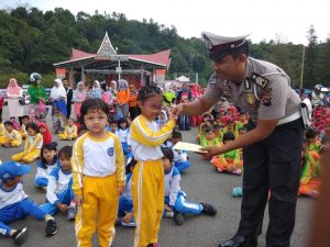 Satlantas Polres Pessel Gelar Polsanak di Carocok Painan