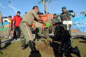 KARYA BAKTI SEPANJANG MASA DILAKSANAKAN  TNI DAN POLRI