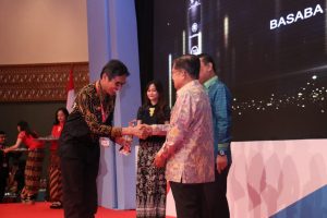 Basaba Bukittinggi Terima Penghargaan Top Inovasi Pelayanan Publik Tahun 2018