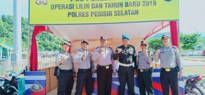 Kapolres Pessel Cek Pos Pengamanan Natal dan Tahun Baru 2019 di Carocok Painan