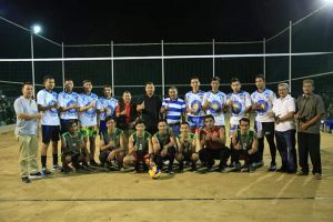 Bupati Sutan Riska Resmi  MembukaTurnamen Volly Ball Ampang Kuranji Cup IV 