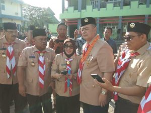 GERAKAN PRAMUKA MEMBENTUK KARAKTER DALAM PEMBANGUNAN SUMBAR