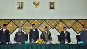 Pemko Padang Dan DPRD Padang Bahas Pengangkatan Wali Kota dan Wakil Wali Kota Padang 2019-2024 di Paripurna