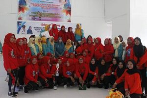 Sosialisasikan Program PKK Kabupaten, Ny. Dewi Sutan Riska Sambangi Asam Jujuhan