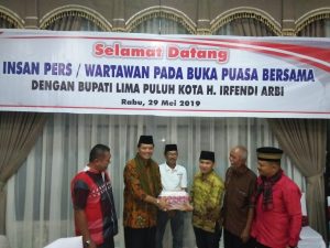 Bupati Irfendi Arbi Ajak Warga Jaga Persatuan Bangsa