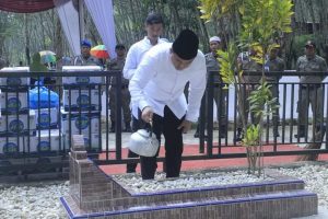 RAJO RAJO SE DHARMASRAYA, ZIARAH KE MAKAM RAJA RAJA KOTO BESAR