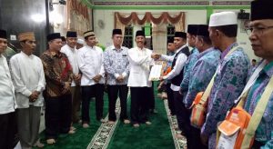 Bupati Yusuf Lubis Lepas Calon Jamaah Haji