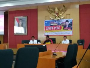 272 Orang IKatan Alumni Perguruan Tinggi Ikuti Turnamen Tenis di Sumbar