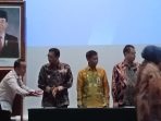 Bupati Hendrajoni, Terima Aset Senilai Rp 3,06 Milyar dari Kementerian PU-PR