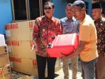 Pemkab Pessel Serahkan 11 unit Mesin Tempel dan Paket Mina Tani