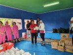 Women’s Pro Kunjungi dan Bantu Korban Banjir Bandang Lebak Banten
