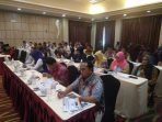 DPRD Gelar Seminar dengan Pemko Padang di Bukittinggi