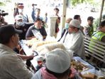 Keterlaluan!!   Irvianda Abidin Sempat Larang Turis Cina Sholat di Mesjid Raya