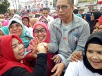 Emak-emak Gerindra Bahagia Ketemu Mulyadi