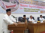 Wajib Pakaian Muslim di Masjid Raya Sumbar