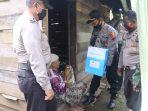 Kapolsek Sungayang Beserta personil l Turun ke Lokasi Bagikan Sembako