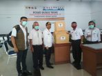 Patungan Iuran, ASN BKD Tanah Datar Berikan Bantuan APD ke Posko Gugus Tugas