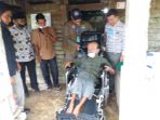 Robi Lumpuh Sejak Usia tiga bulan, Bupati Hendrajoni, Bantu Kursi Roda dan Rehab Rumah