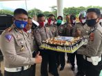 SUPRISE KUE ULANG TAHUN DARI KAPOLDA ACEH UNTUK HUT ADHYAKSA KE 60
