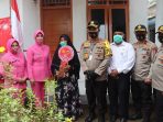 AKPOL ANGKATAN 91 DI POLDA ACEH SUMBANG BEDAH RUMAH UNTUK IBU ASIAH