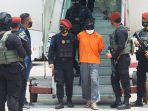 22 Terduga Teroris Hasil Operasi Di Jatim Digelandang Ke Jakarta