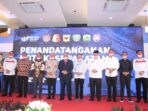 Bupati Eka Tandatangani BP2MI Bersama 5 Walikota/Bupati Lain di Indonesia