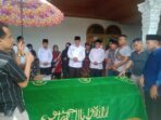 Gubernur Sumbar Mahyeldi Lepas Almarhumah Ibunda Alwis