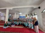 Ilmu Politik Unand dan KPU Sumbar Didik Pemilih Pemula di SMAN 7 Padang