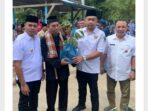 Wagub Audy Joinaldy Salurkan Bantuan Bibit dan Alsintan di Silantai, Sumpur Kudus