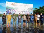 Tanam Mangrove Serentak Seluruh Indonesia, Untuk Lingkungan yang Lebih Baik Gubernur Sumbar Minta Semua Pihak Ikut Jaga dan Rawat