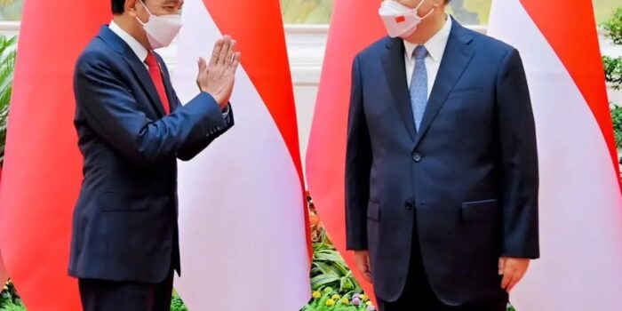 Jokowi Bikin Kesepakatan dengan Xi Jinping Minus Kehadiran Menteri