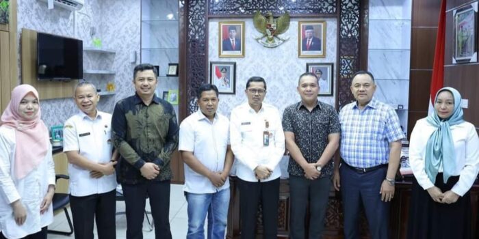 Bapemperda DPRD Solok Selatan Konsultasi Penyusunan Naskah Akademik dan Ranperda ke DPRD Sumbar