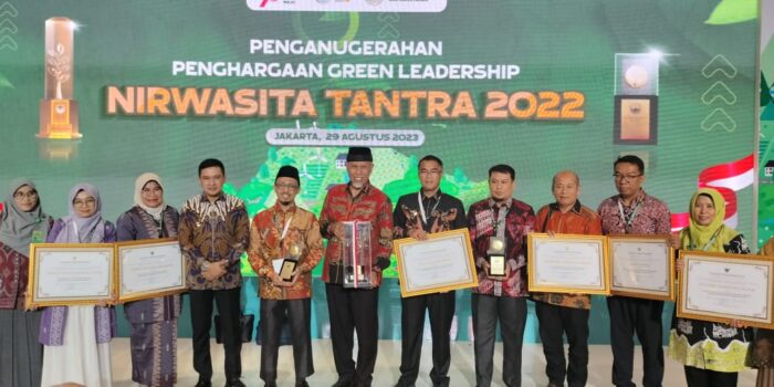 Miliki Komitmen yang Konsisten Terhadap Lingkungan Sumbar Raih Nirwasita Tantra 2022