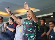 Pangdam Mayjen TNI Farid Makruf Pantau Langsung Pertandingan Persebaya VS Arema