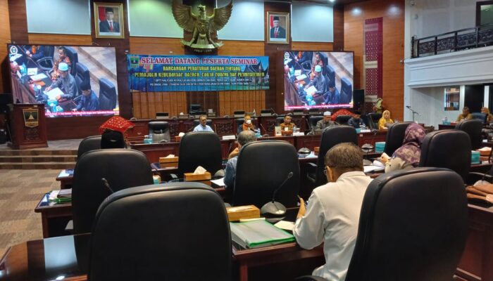 Untuk Kemajuan Budaya, DPRD Sumbar Adakan Seminar