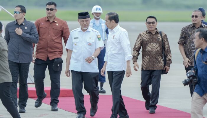 Presiden Jokowi Resmikan Bandara Mentawai untuk Mendorong Pariwisata dan Kesejahteraan Masyarakat