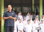 Jadi Pembina Upacara di SMAN 9 Padang, Suwirpen Suib Imbau Siswa Jauhi Narkoba