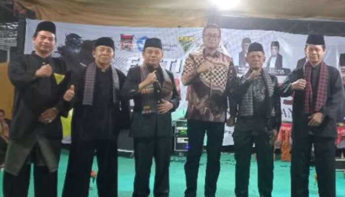 Kolaborasi Apik Disdikbud Dengan PPSI Gelar Festival Silat Tradisi se Kota Padang, Yandri Ajak Anggota DPRD Lakukan Pembinaan Melalui Pokir