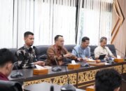 Mahasiswa Fisipol UNES Kunjungi DPRD Sumbar