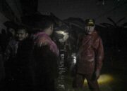 Gubernur Sumbar Tinjau Lokasi Banjir di Kota Padang dan Koordinasikan Bantuan Evakuasi