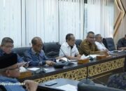 Rapat Kerja Komisi II DPRD Sumbar Bahas Kenaikan Harga Kebutuhan Pokok Untuk Kesejahteraan Masyarakat