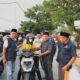 Syukuri Hasil Pileg, Partai NasDem Bagi Ratusan Takjil Untuk Driver Ojek Online Kota Padang