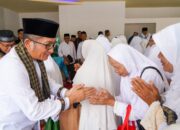 Silaturahmi Dengan Jamaah Pusat Dakwah dan Kajian Islam, Hendri Septa Bantu Pembangunan Surau Assalam