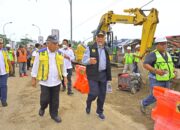 Gubernur Sumbar Usulkan Pembangunan Jalan Layang di Perlintasan Kereta Api Kasang untuk Atasi Kemacetan