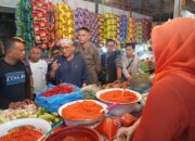 Inspeksi ke Pasar Raya Padang, Hendri Septa Temukan Penyebab Kenaikan Harga Cabe